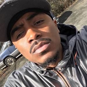 Meet your Posher, Troy